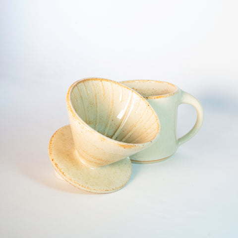 V60 para Extracción de Café + Mug