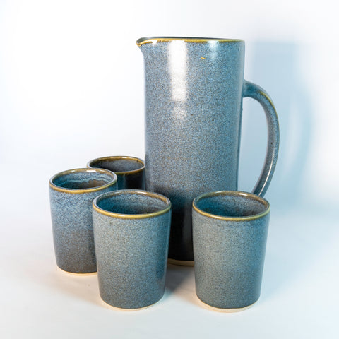 Set: Jarra 1.5L con cuatro Vasos Tumbler Chico