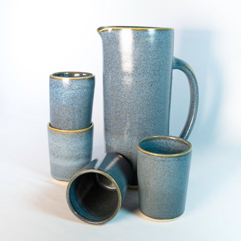 Set: Jarra 1.5L con cuatro Vasos Tumbler Chico