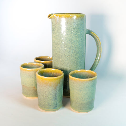 Set: Jarra 1.5L con cuatro Vasos Tumbler Chico